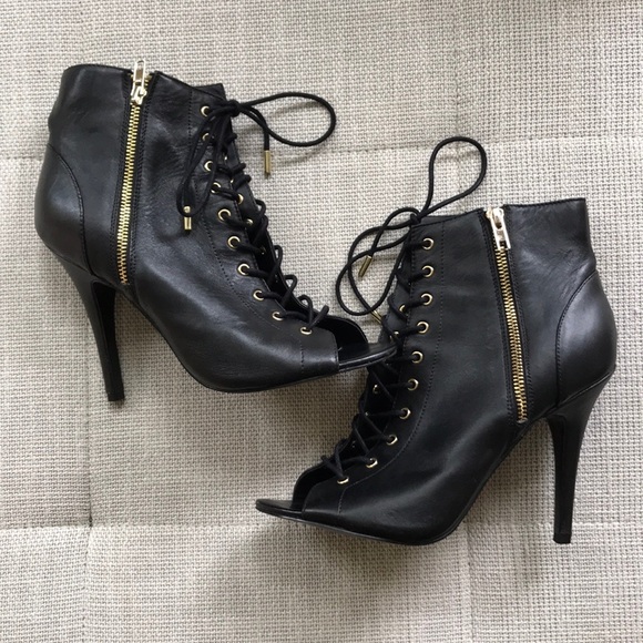 💥💥💥Black Leather Zip and Tie Booties💥💥💥 - Picture 2 of 8